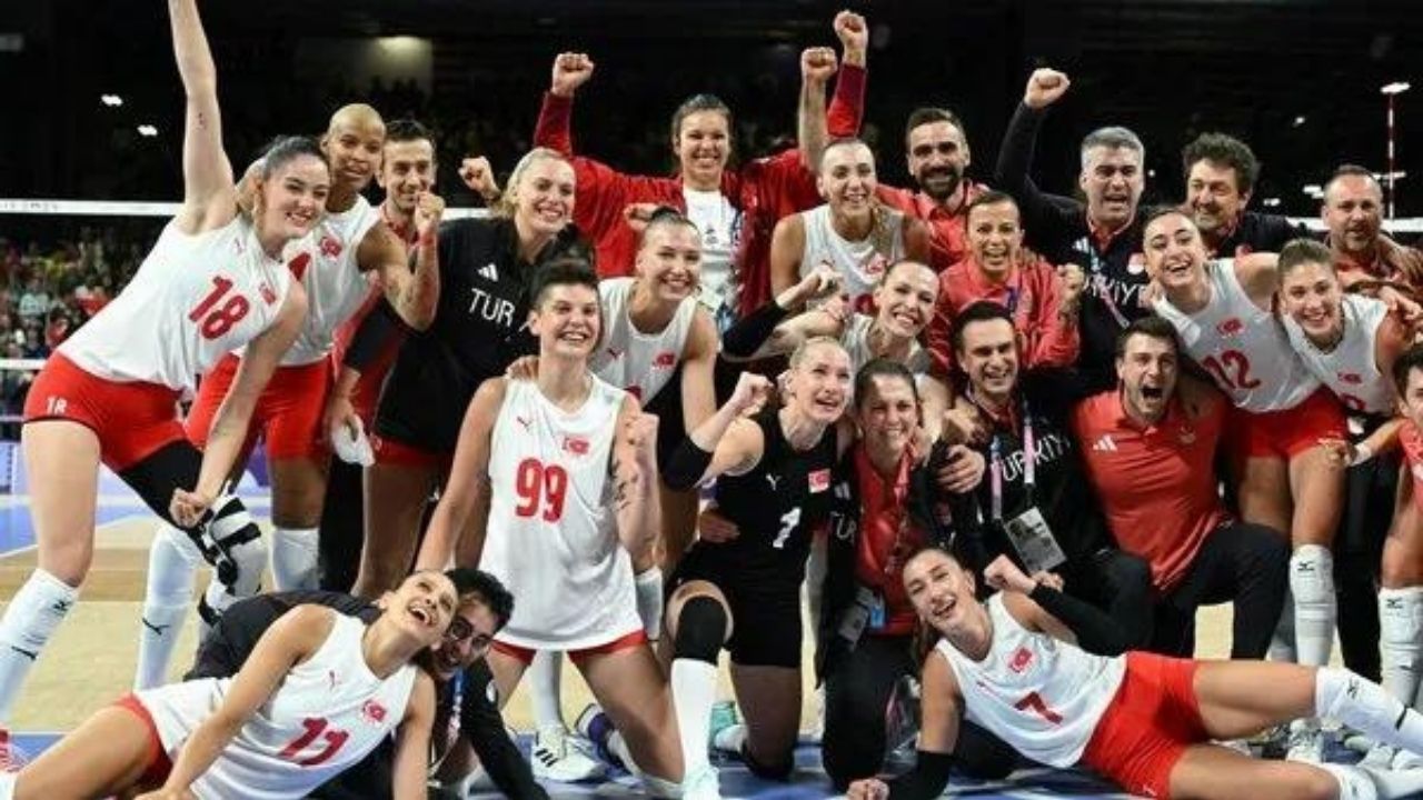 A Milli Kadın Voleybol Takımı yarı final maç takvimi belli oldu