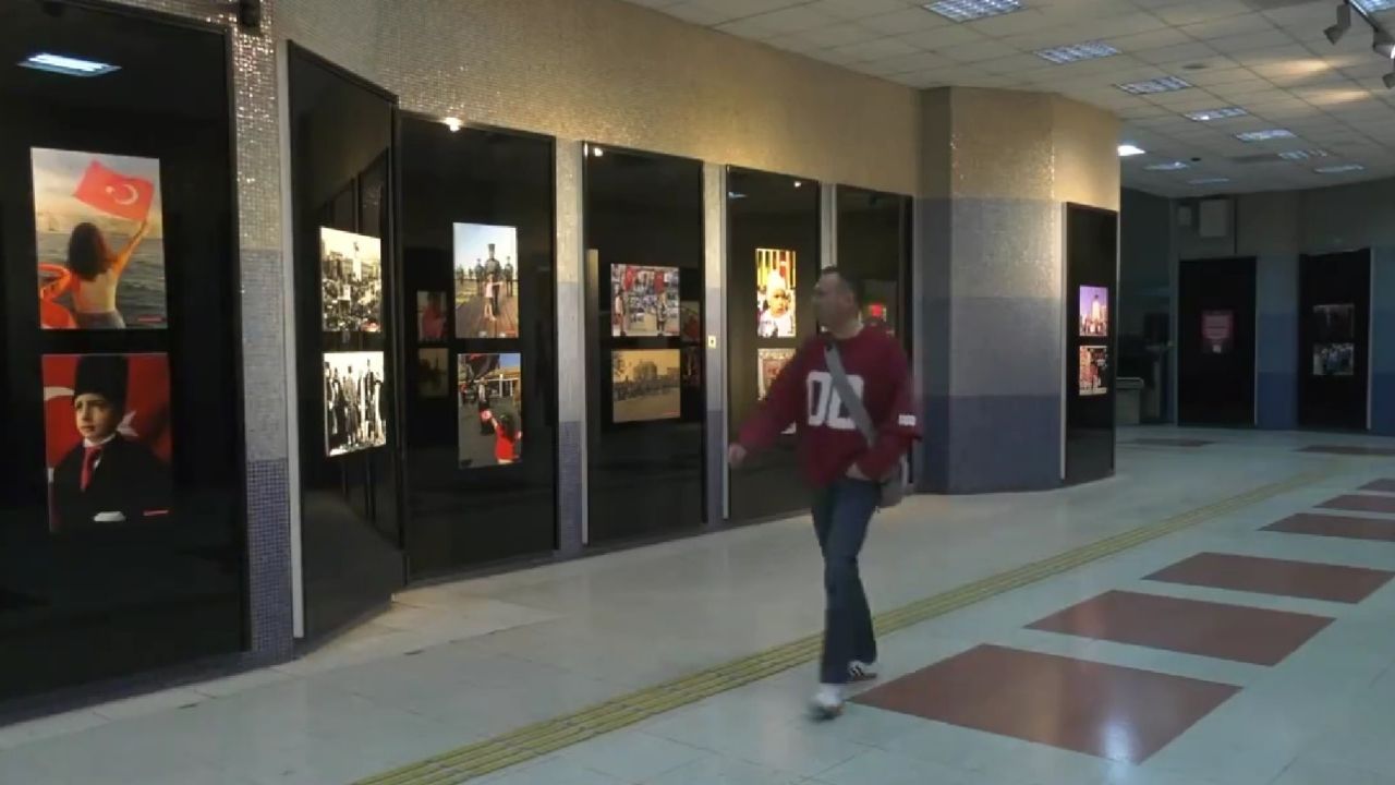 Türk halkı fotoğraflar gönderdi, Ankara'da Hayatımız Cumhuriyet sergisi açıldı