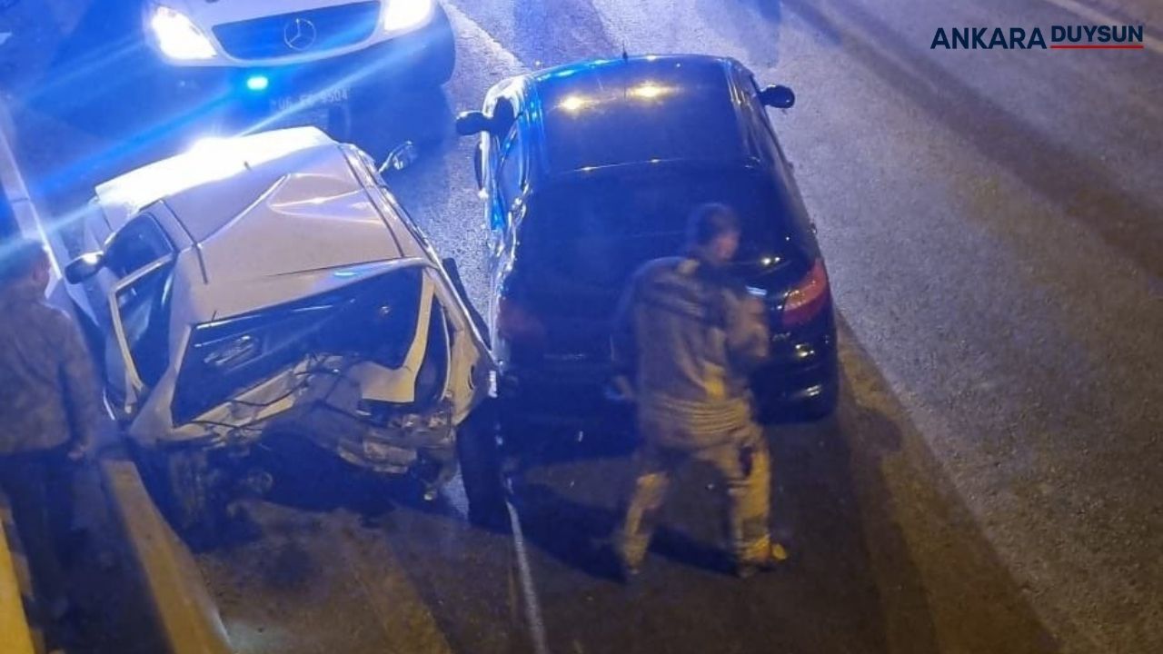 Ankara Etimesgut ve Mamak'ta trafik kazalarında 5 kişi yaralandı!