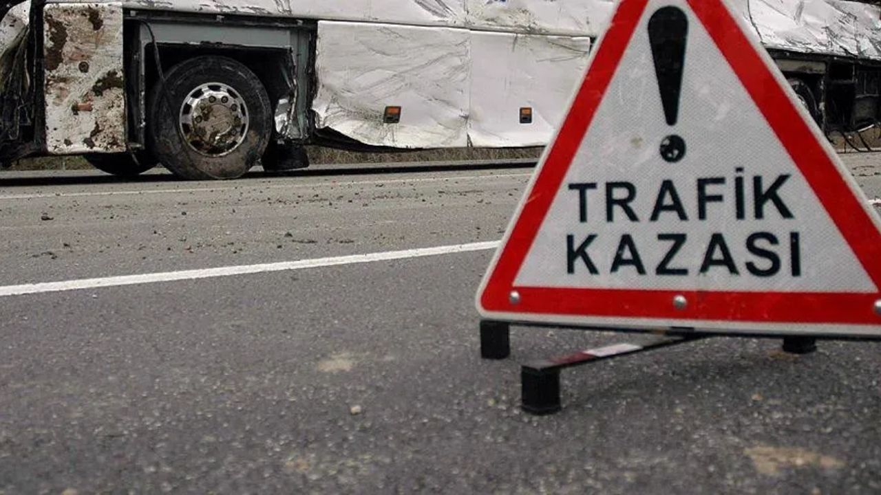 Sincan'da feci kaza: 3'ü ağır 9 kişi yaralandı!