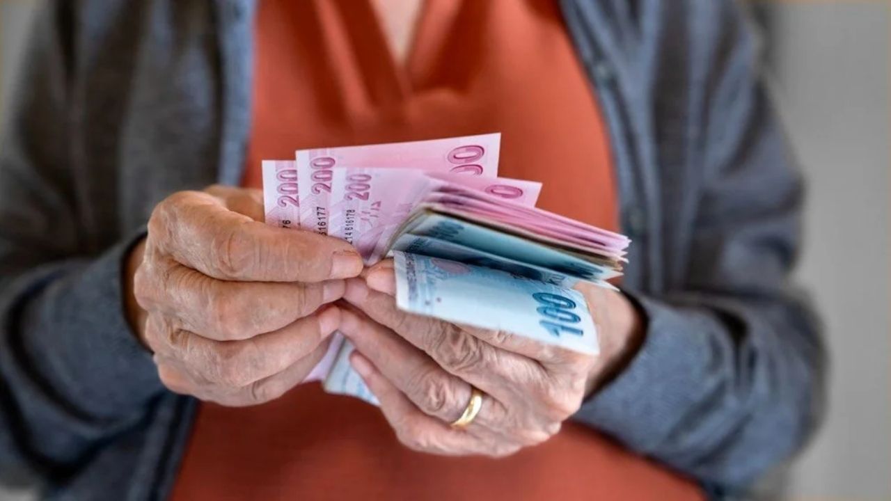 4 aylık enflasyon belli oldu! Emekliye ne kadar zam gelecek?