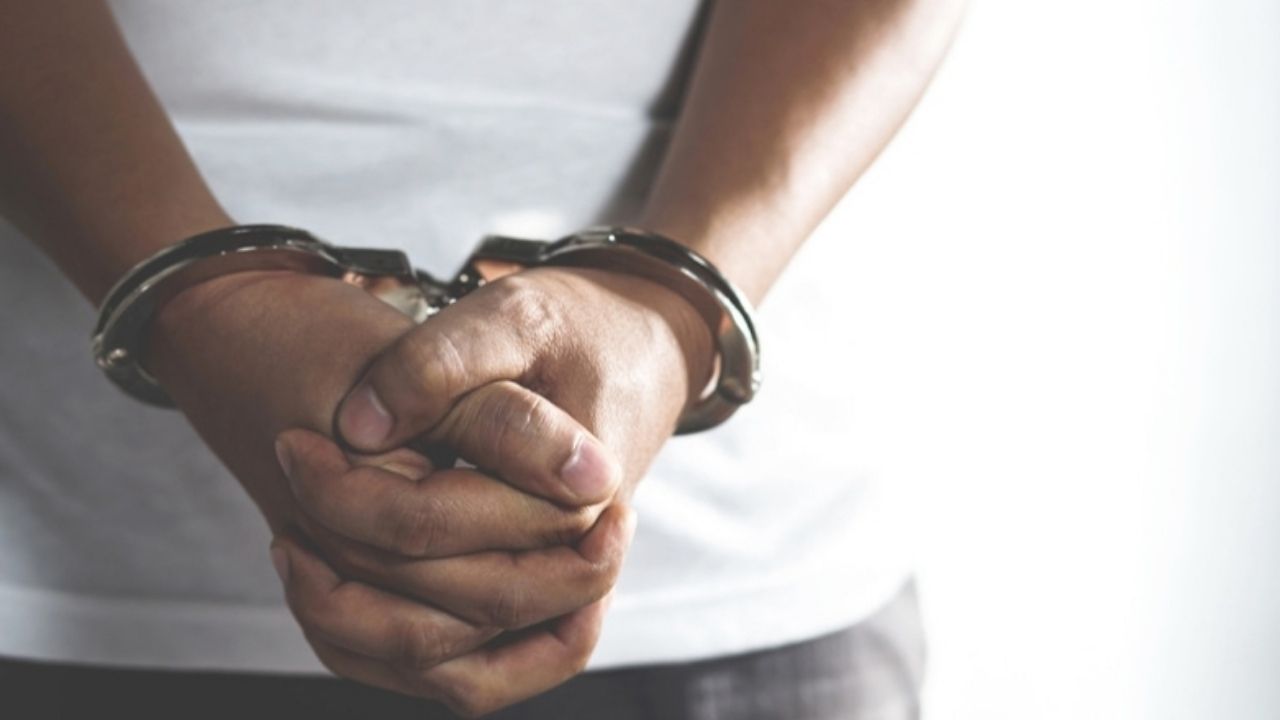 Ankara merkezli 7 ilde terör operasyonu! 27 gözaltı