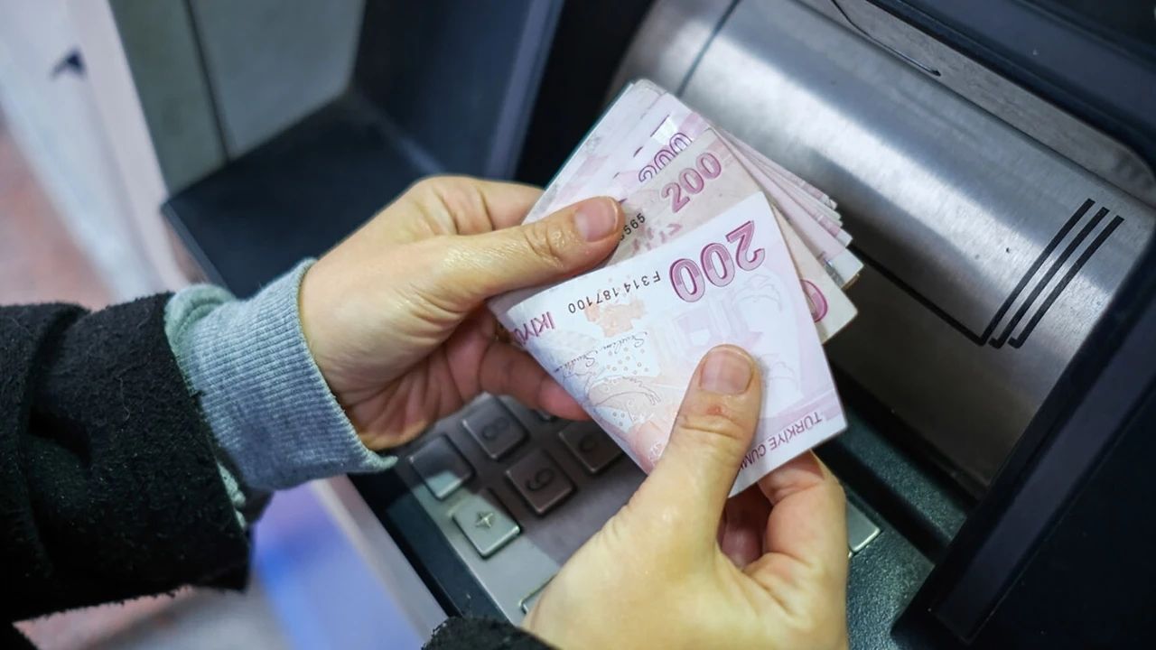 Kamu bankasından rekor promosyon ödemesi! 27 bin TL hesaplarda
