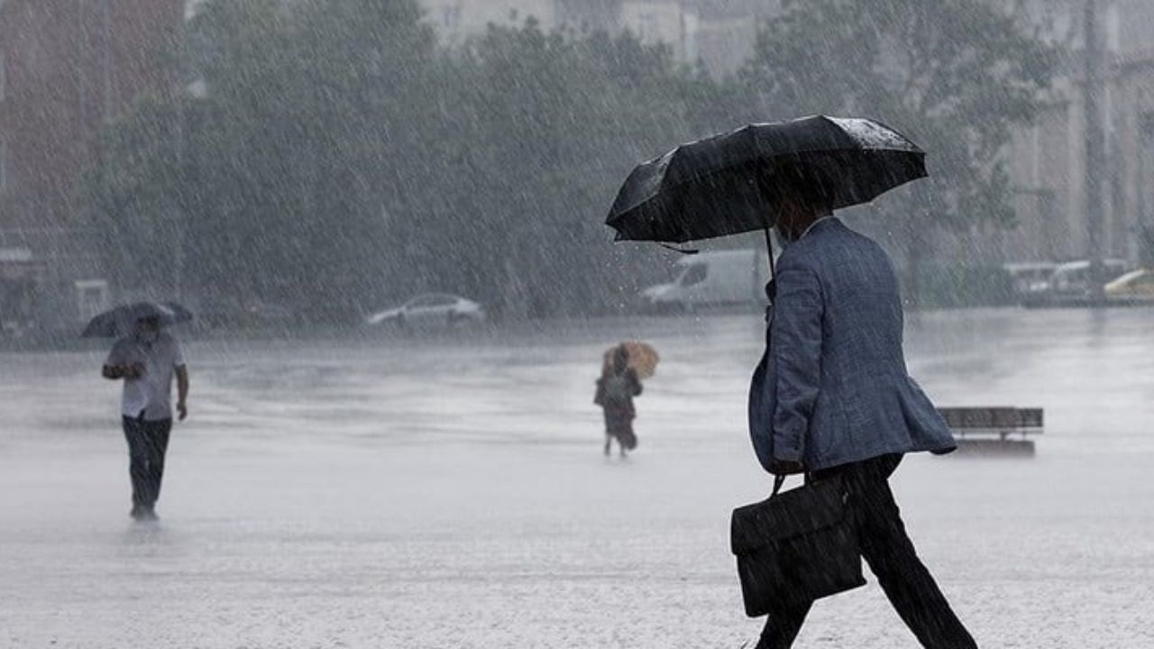Meteoroloji'den 22 ilde sarı kodlu sağanak ve fırtına uyarısı!