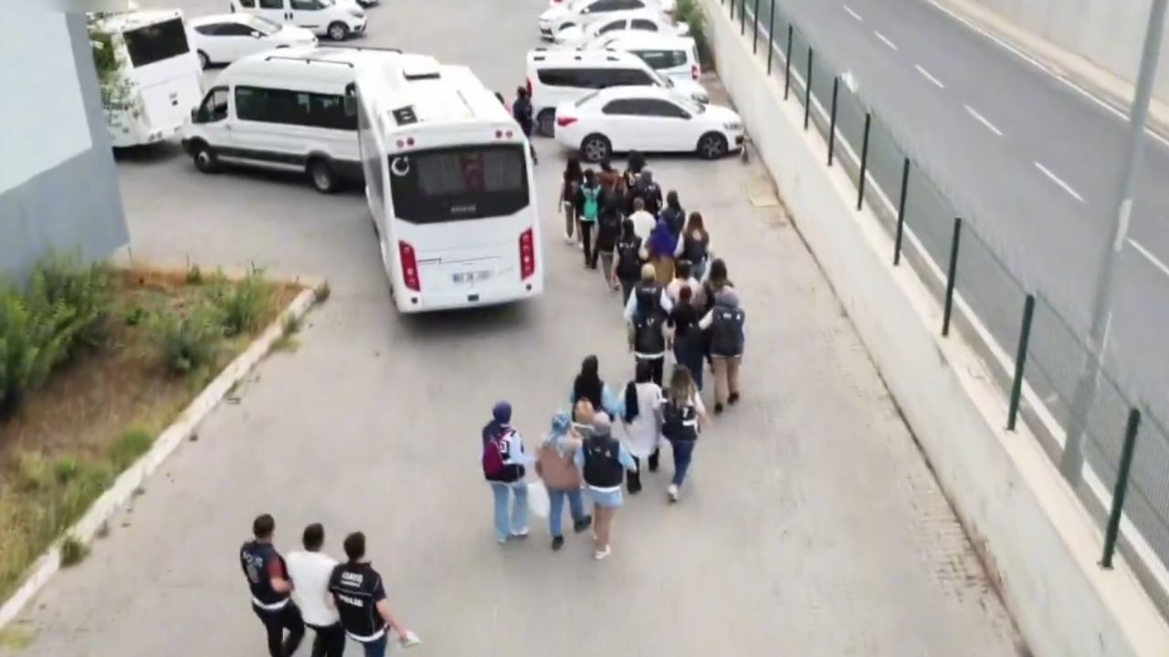 Ankara dahil 25 ilde dolandırıcılık operasyonu! 84 şüpheli yakalandı
