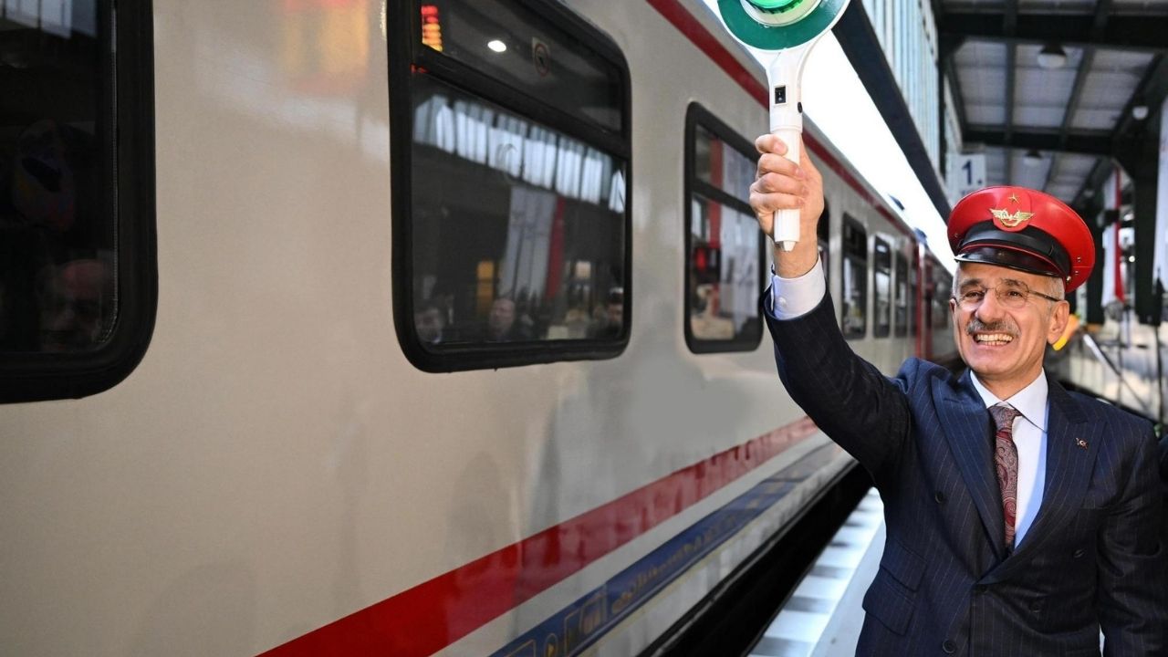 Ankara'da İzmir hızlı treni için geri sayım sürüyor