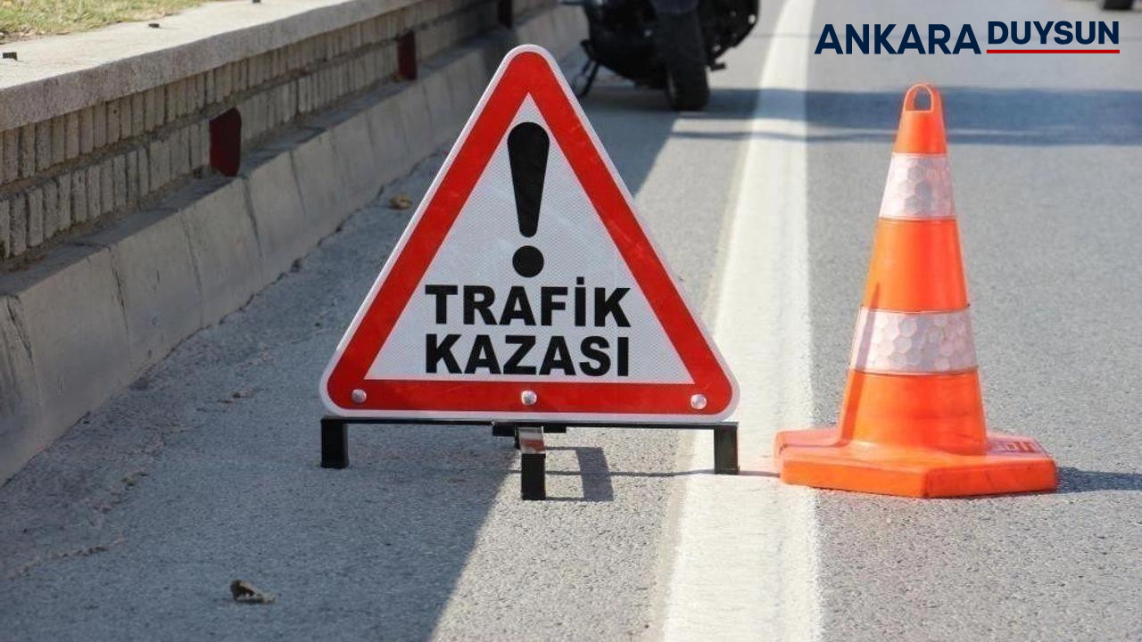 Ankara Elmadağ'da vatandaşlar sürekli kaza yapılan yolu kendi imkanları ile kapattı