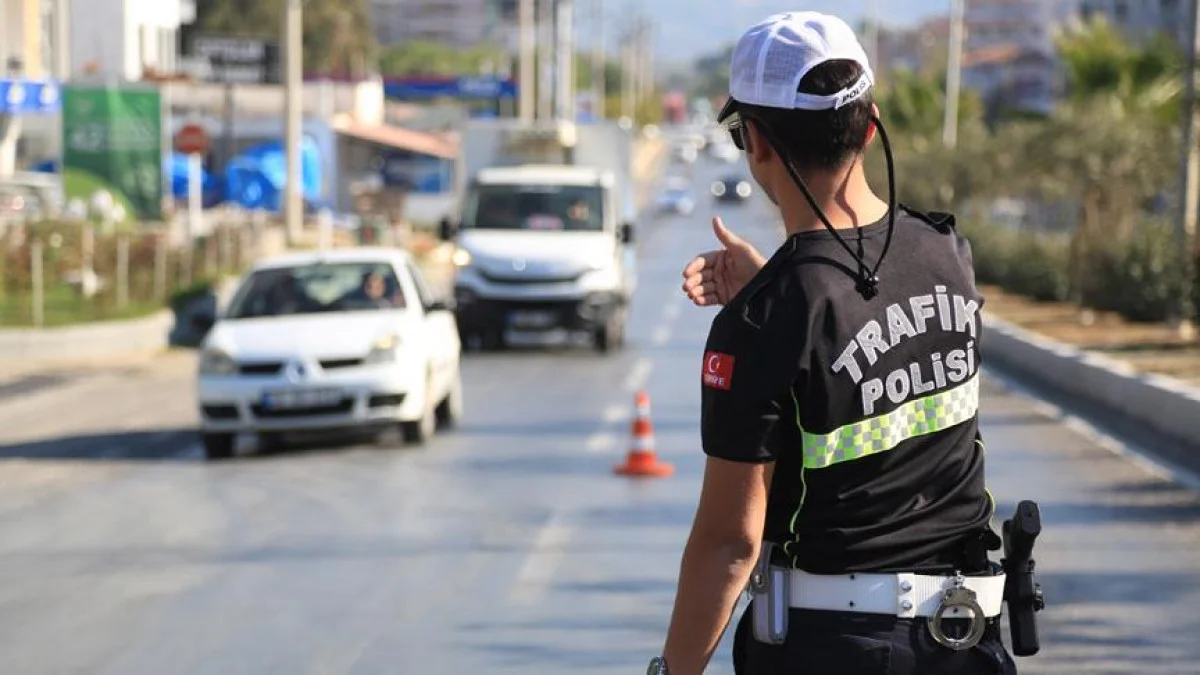 son-bir-haftada-2-milyon-411-bin-916-arac-denetlend.webp